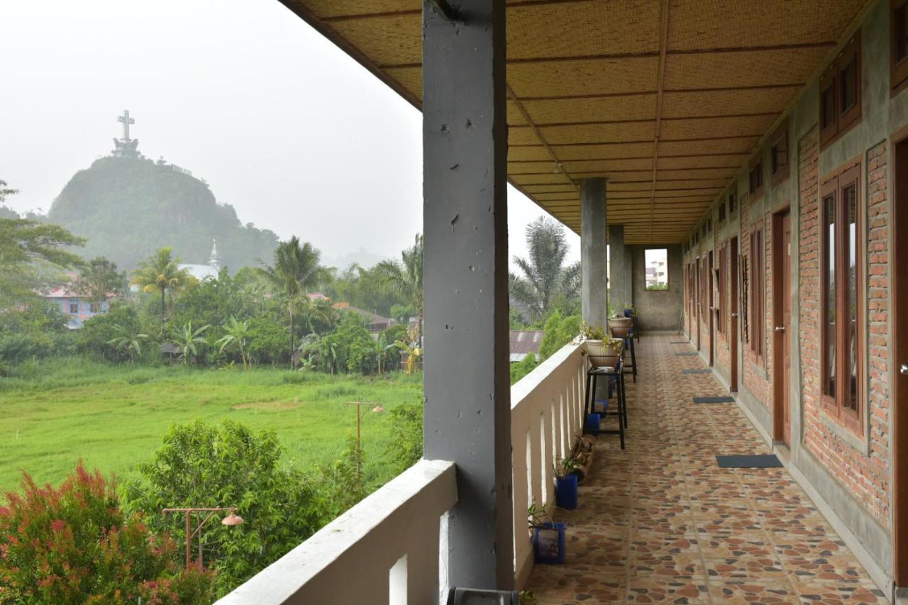Pias Poppies Hotel Rantepao Bagian luar foto